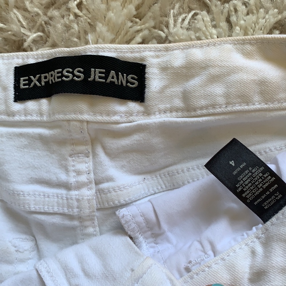 Express shorts - Picture 3 of 3